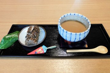 Yubeshi & coffee at Kyu-Sakamoto-tei